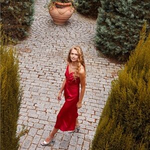 * a day in Italy aesthetic dress*
Brand : MNG size : XS new with tags